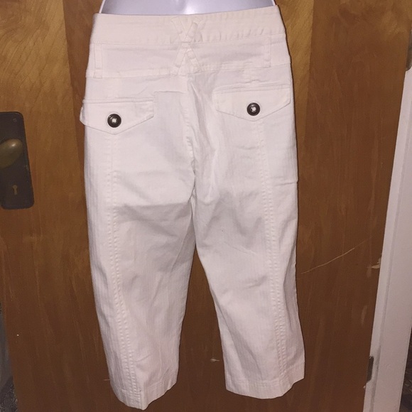 White San Francisco Capri Pants Size 9 - Picture 5 of 7